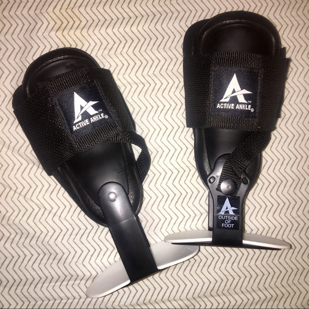 NWOT Active Ankle Braces